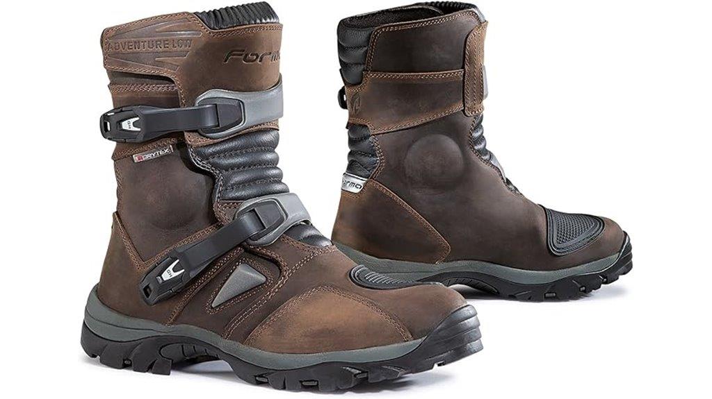 unisex adventure low boots