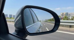 adjust mirrors correctly