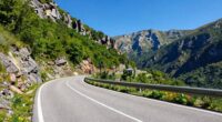 scenic drive with frequent stops
